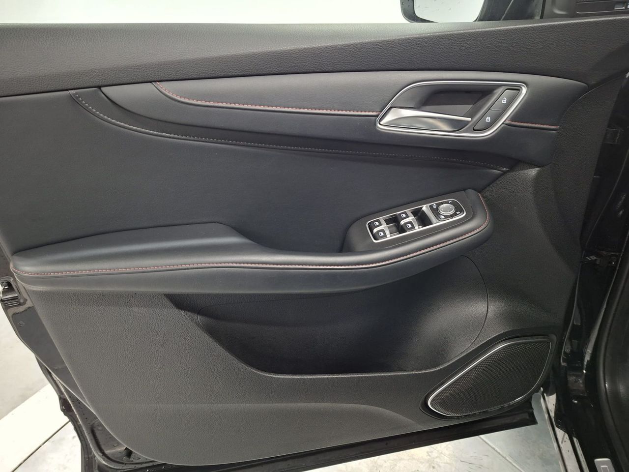 MG HS 1.5 Turbo GDI Comfort - Foto 24