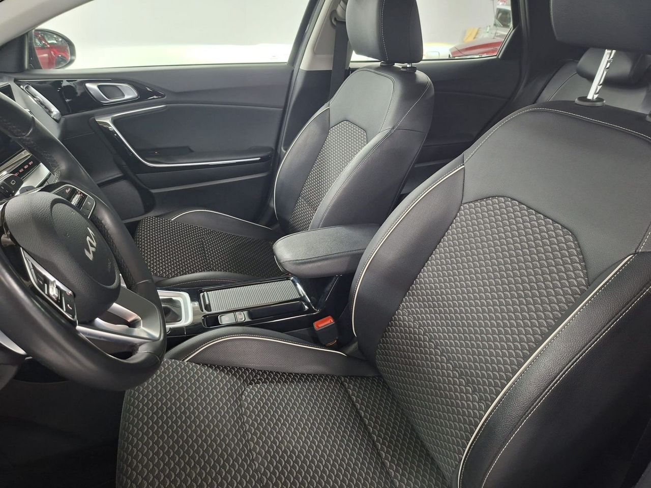 Kia XCeed 1.5 MHEV Emotion 118kW (160CV) DCT - Foto 16