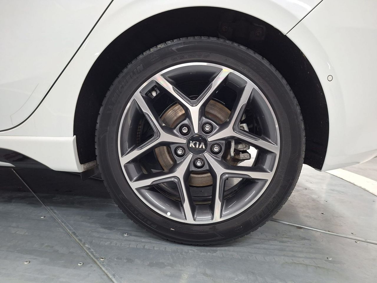 Kia Ceed 1.0 T-GDi 88kW (120CV) GT Line - Foto 12