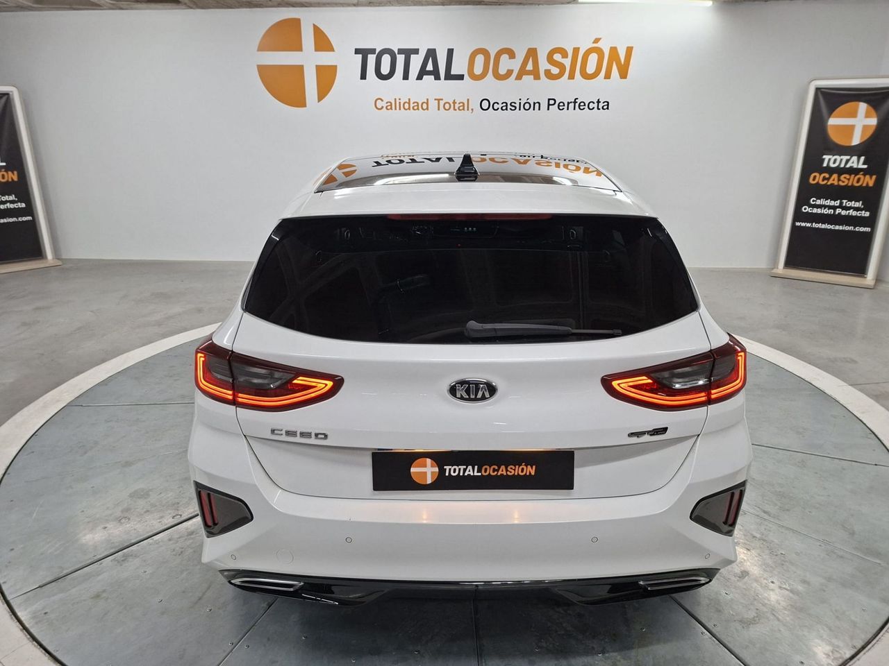 Kia Ceed 1.0 T-GDi 88kW (120CV) GT Line - Foto 9