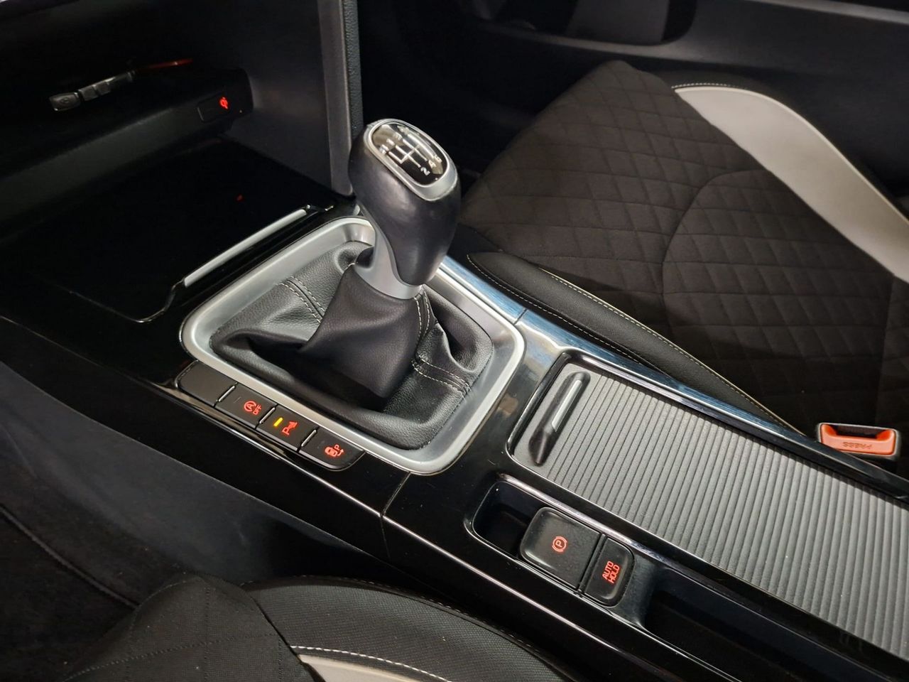 Kia Ceed 1.0 T-GDi 88kW (120CV) GT Line - Foto 22