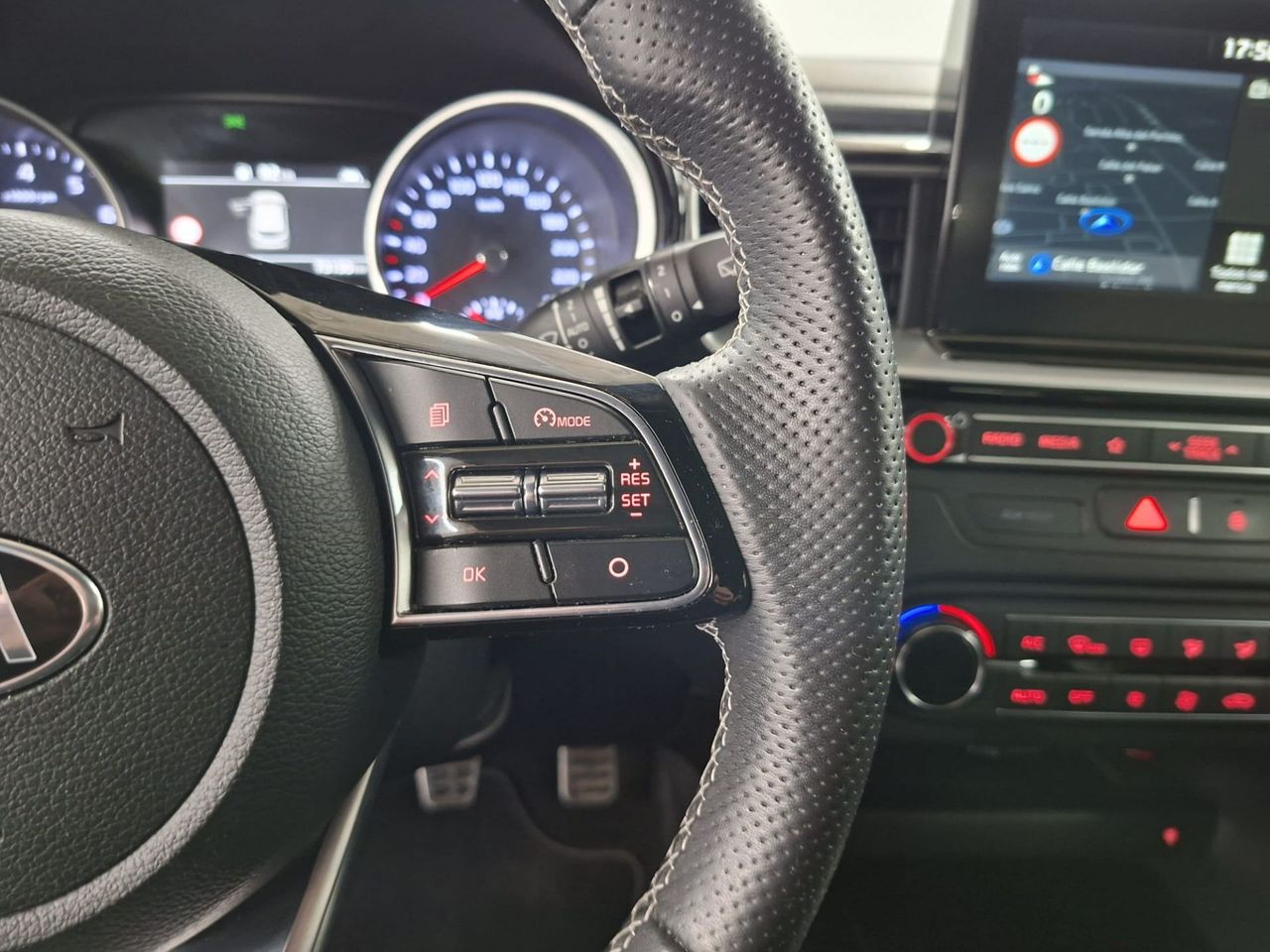 Kia Ceed 1.0 T-GDi 88kW (120CV) GT Line - Foto 18