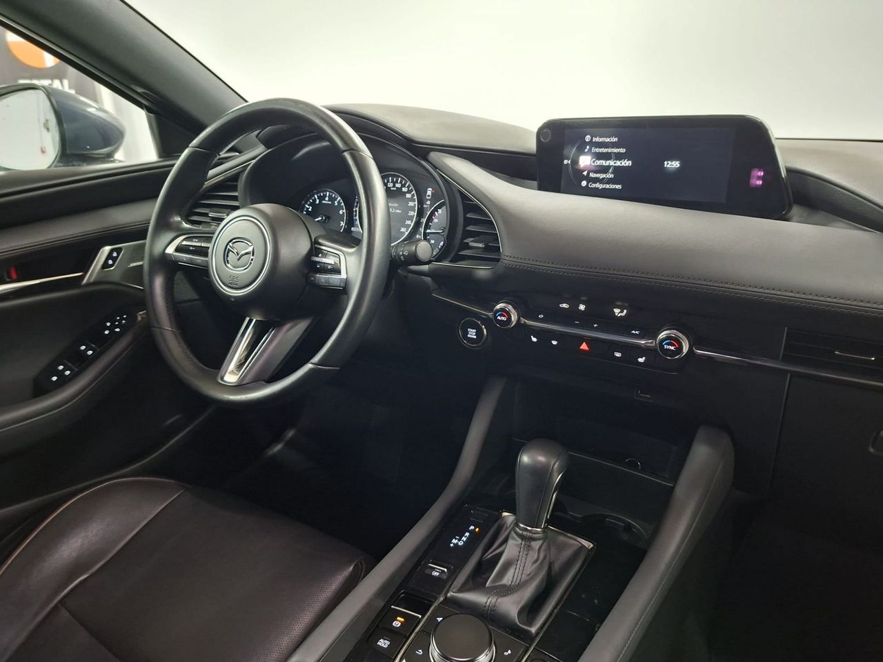 Mazda 3 2.0 SKYACTIV-G 88KW ZENITH SAFETY BLACK - Foto 13