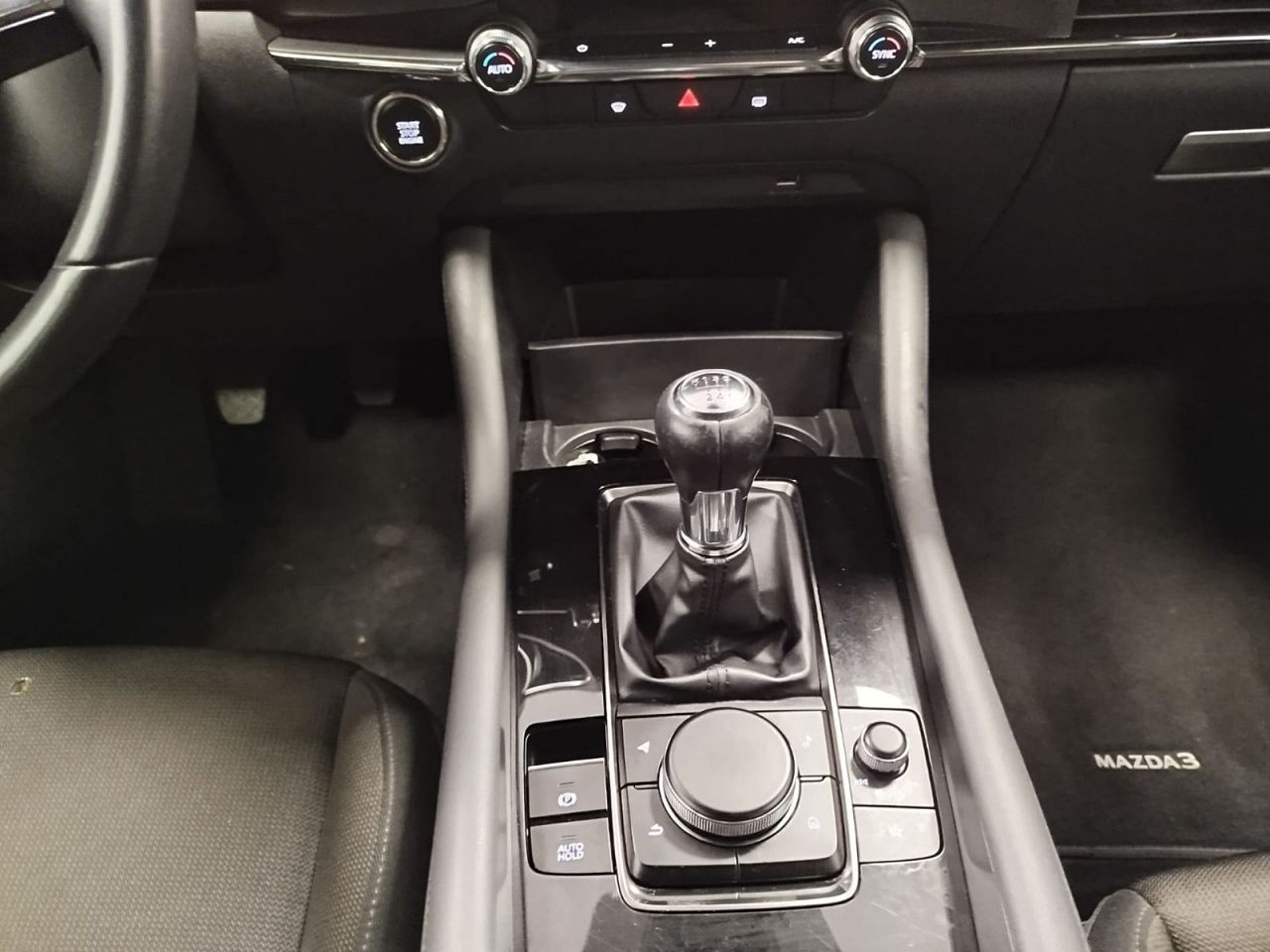 Mazda 3 2.0 e-SKYACTIV-X ZENITH - Foto 22