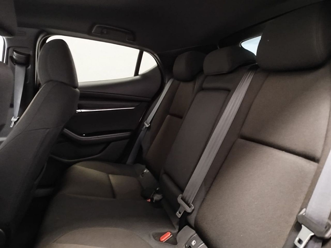 Mazda 3 2.0 e-SKYACTIV-X ZENITH - Foto 25