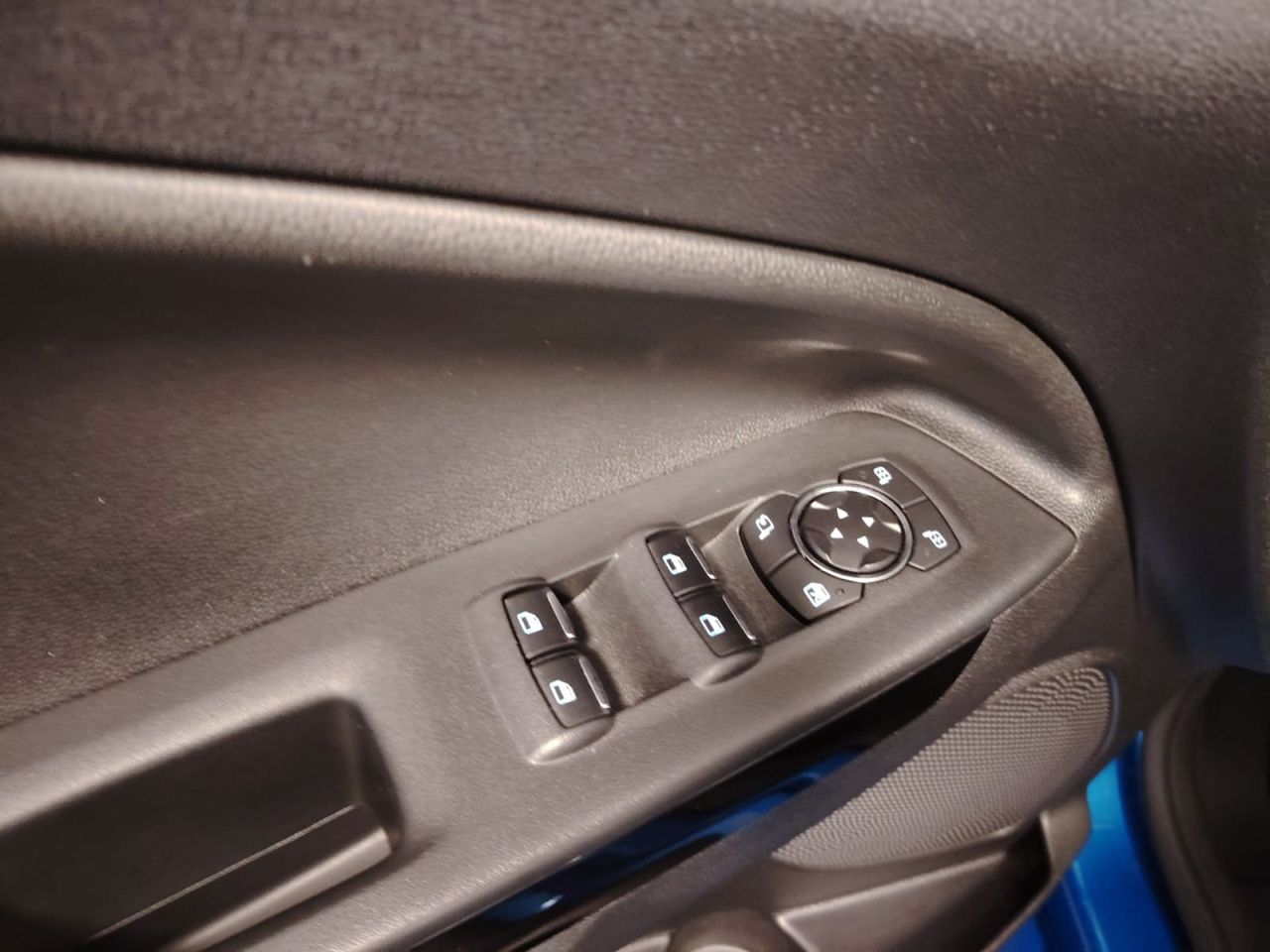 Ford Ecosport 1.0T EcoBoost 92kW (125CV) S&S ST Line - Foto 23