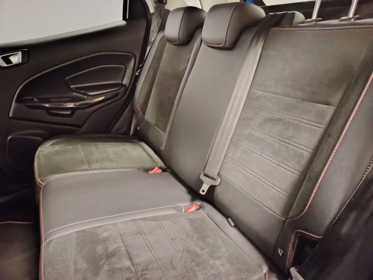 Ford Ecosport 1.0T EcoBoost 92kW (125CV) S&S ST Line - Foto 21