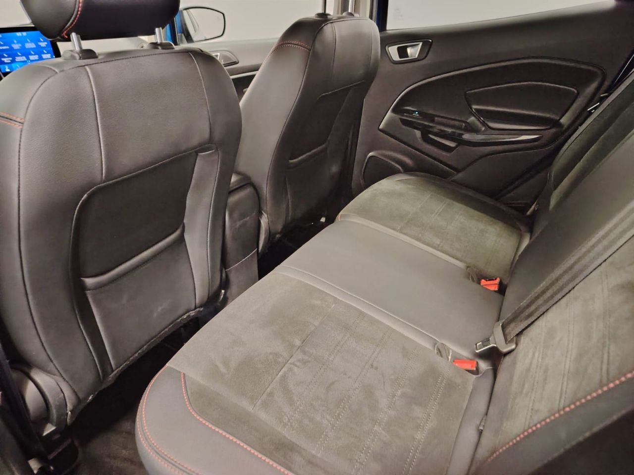 Ford Ecosport 1.0T EcoBoost 92kW (125CV) S&S ST Line - Foto 22