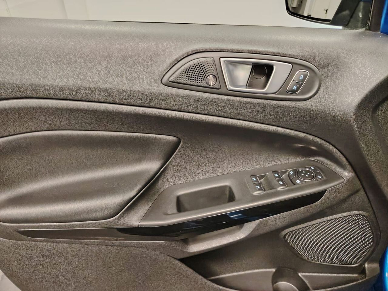 Ford Ecosport 1.0T EcoBoost 92kW (125CV) S&S ST Line - Foto 24