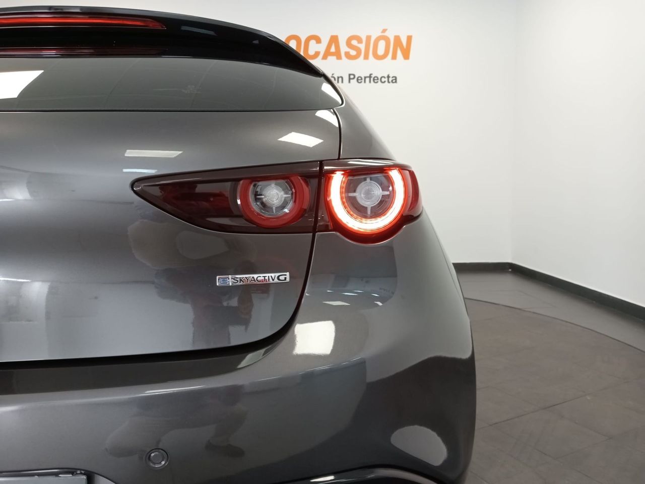 Mazda 3 2.0 e-SKYACTIV-G 88KW HOMURA - Foto 38