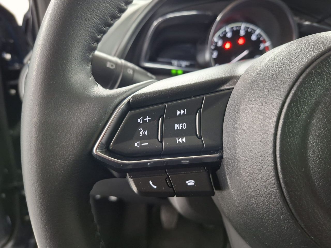 Mazda CX-3 2.0 G 89kW (121CV) 2WD Zenith - Foto 18