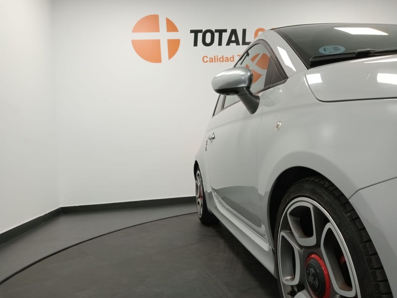 Abarth 500 595C Turismo 1.4 16v T-Jet 121kW E6D - Foto 12