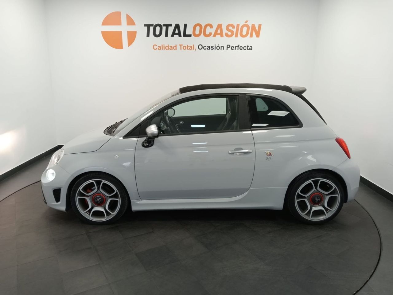 Abarth 500 595C Turismo 1.4 16v T-Jet 121kW E6D - Foto 7