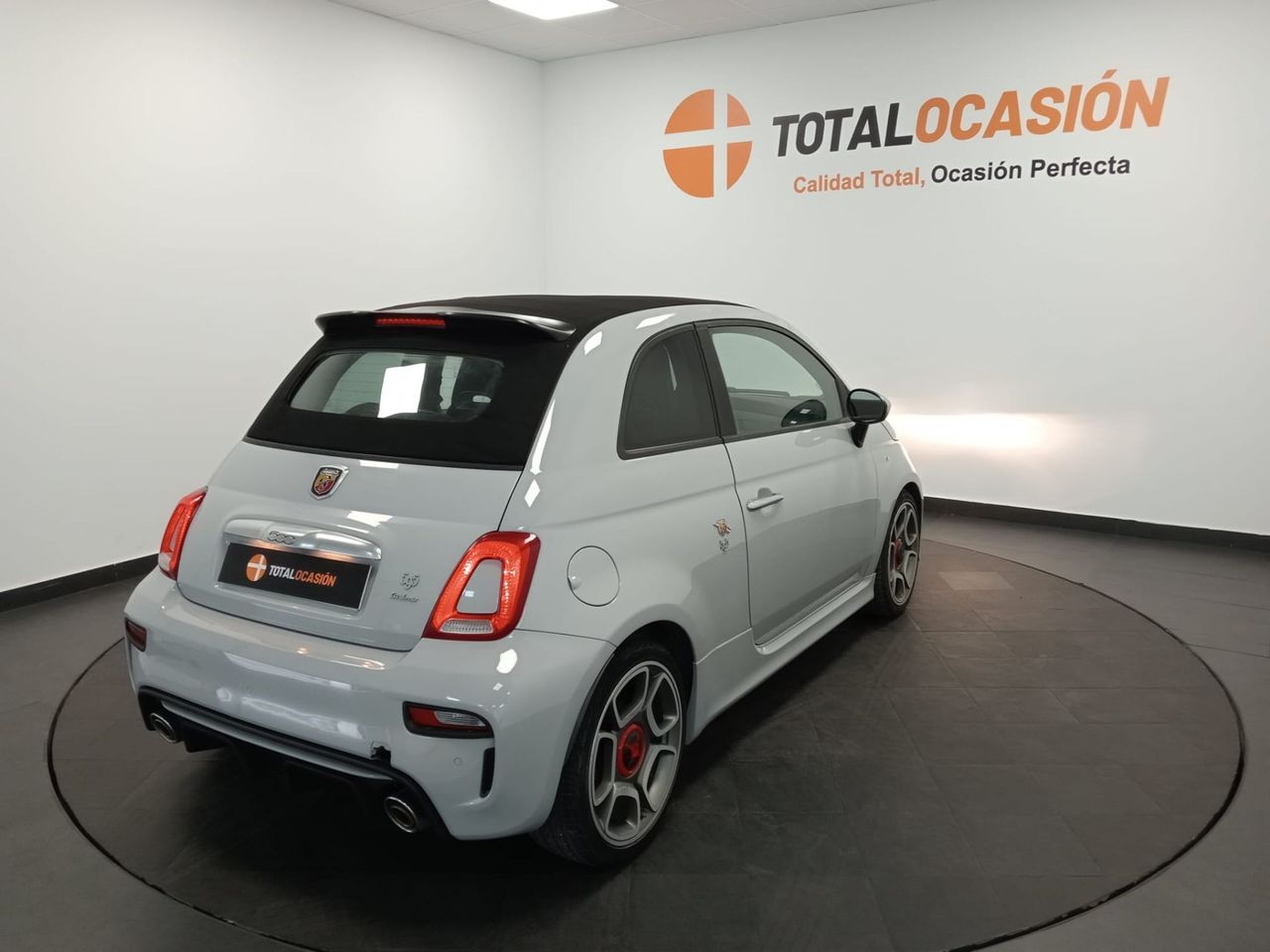 Abarth 500 595C Turismo 1.4 16v T-Jet 121kW E6D - Foto 9