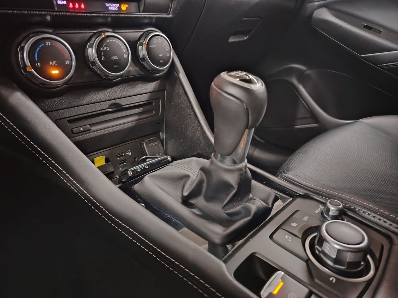 Mazda CX-3 2.0 G 89kW (121CV) 2WD Zenith - Foto 17