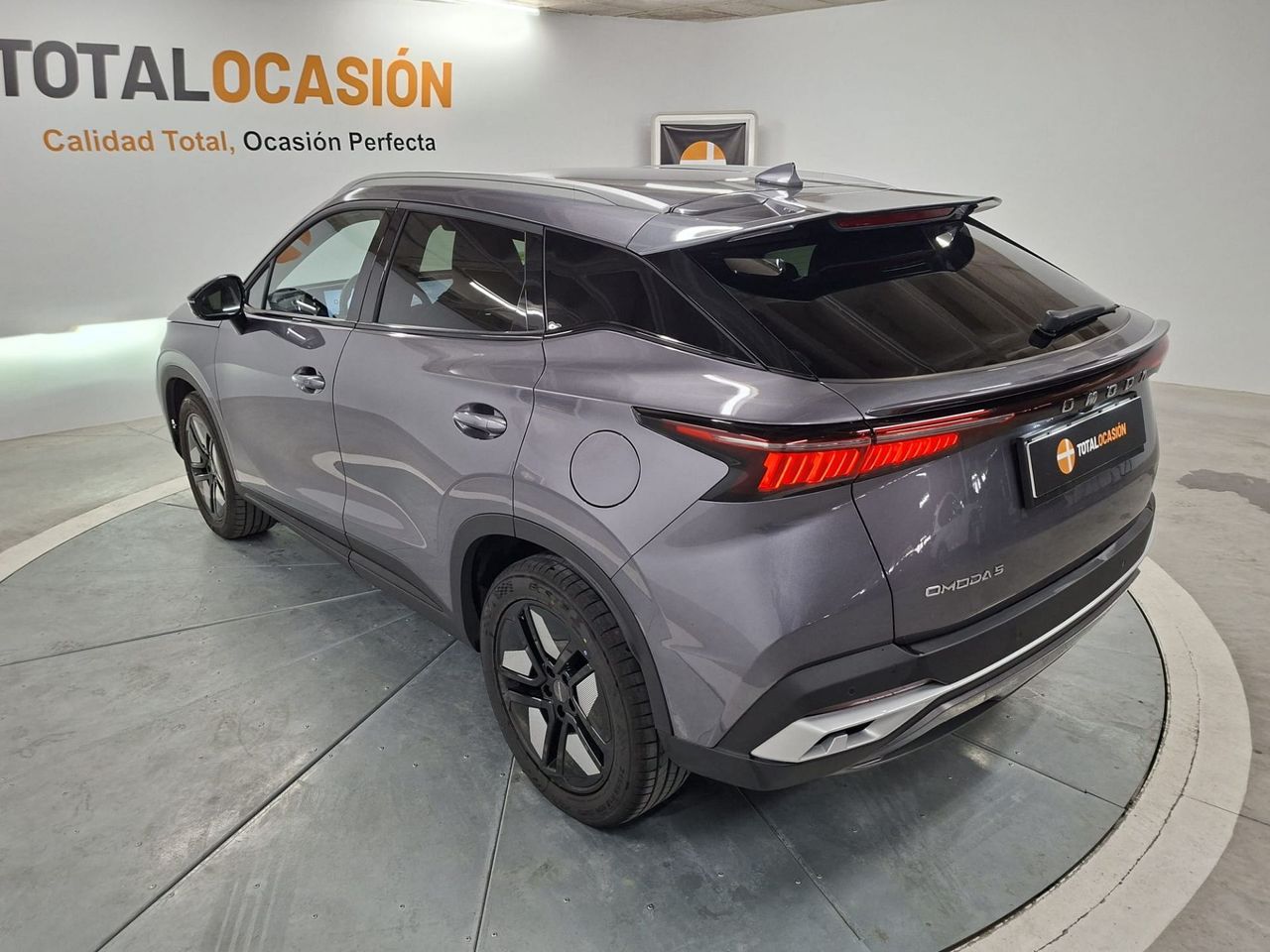 Omoda 5 MY25 - Premium 1.6 TGDI 108kW (145cv) - Foto 4