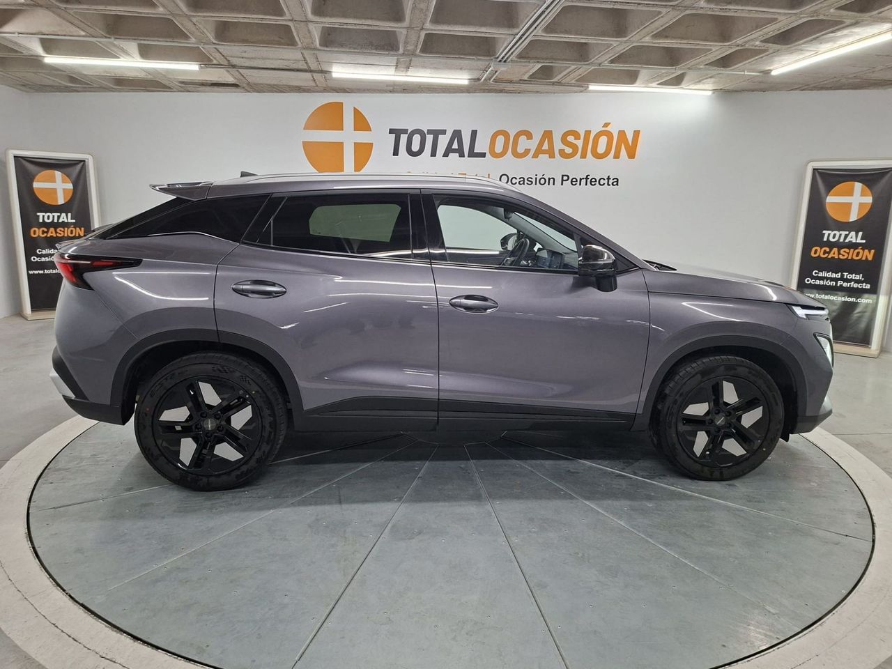 Omoda 5 MY25 - Premium 1.6 TGDI 108kW (145cv) - Foto 7