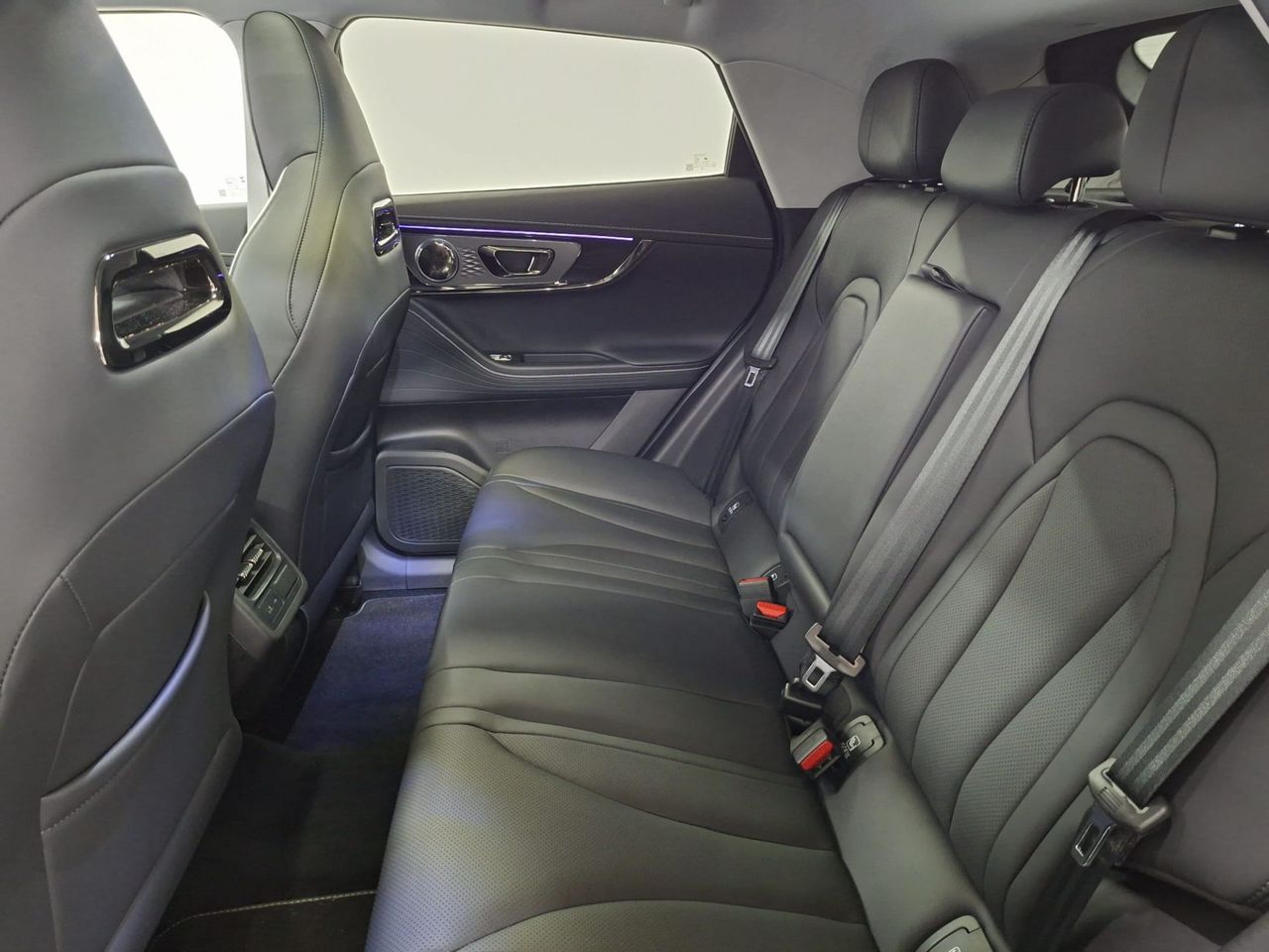 Omoda 5 MY25 - Premium 1.6 TGDI 108kW (145cv) - Foto 15