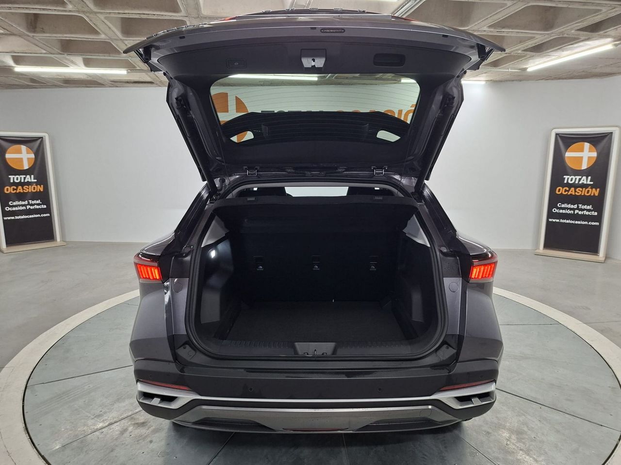 Omoda 5 MY25 - Premium 1.6 TGDI 108kW (145cv) - Foto 10