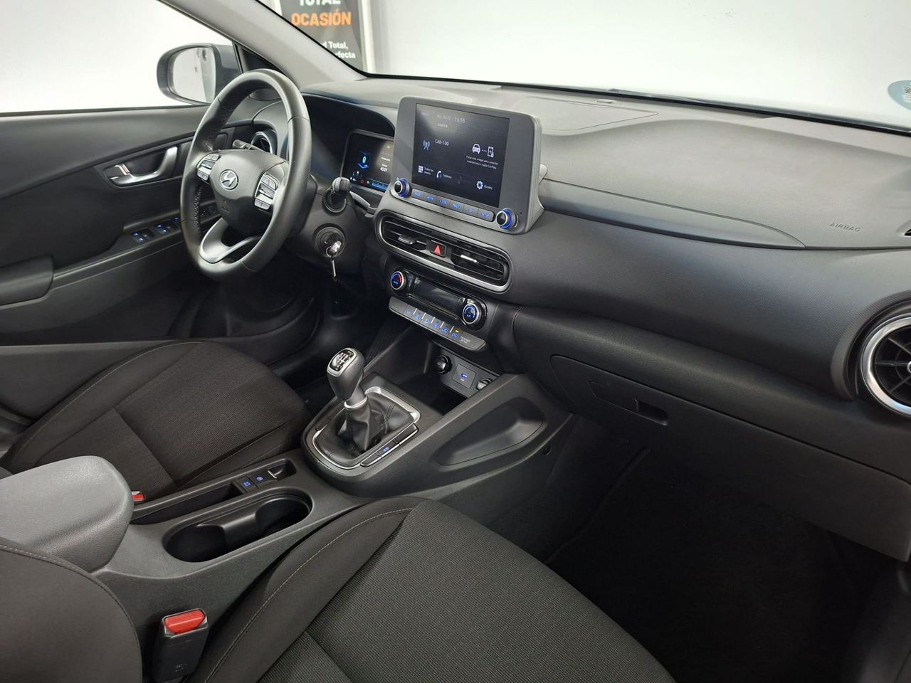 Hyundai Kona 1.0 TGDI Maxx 4X2 - Foto 13