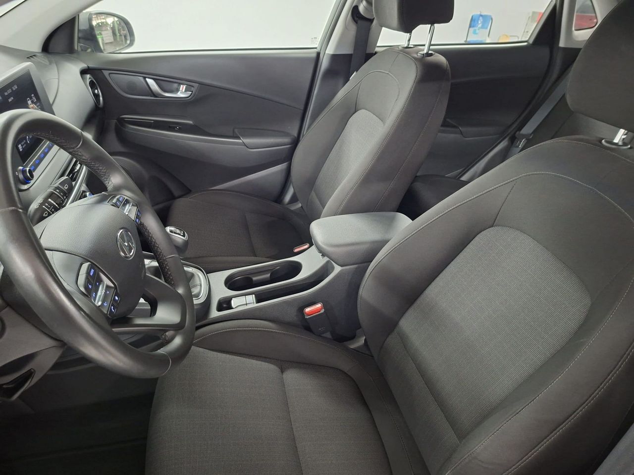 Hyundai Kona 1.0 TGDI Maxx 4X2 - Foto 17