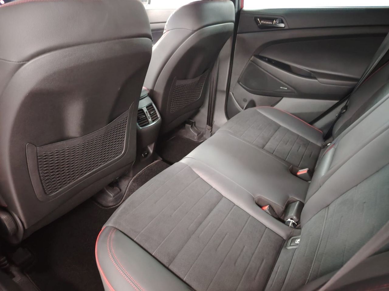 Hyundai Tucson 1.6 CRDI 100kW (136CV) 48V N-Line 4X2 - Foto 17