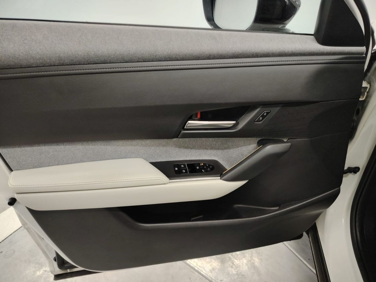 Mazda MX-30 e-SKYACTIVE 105kW Evolution Modern - Foto 29