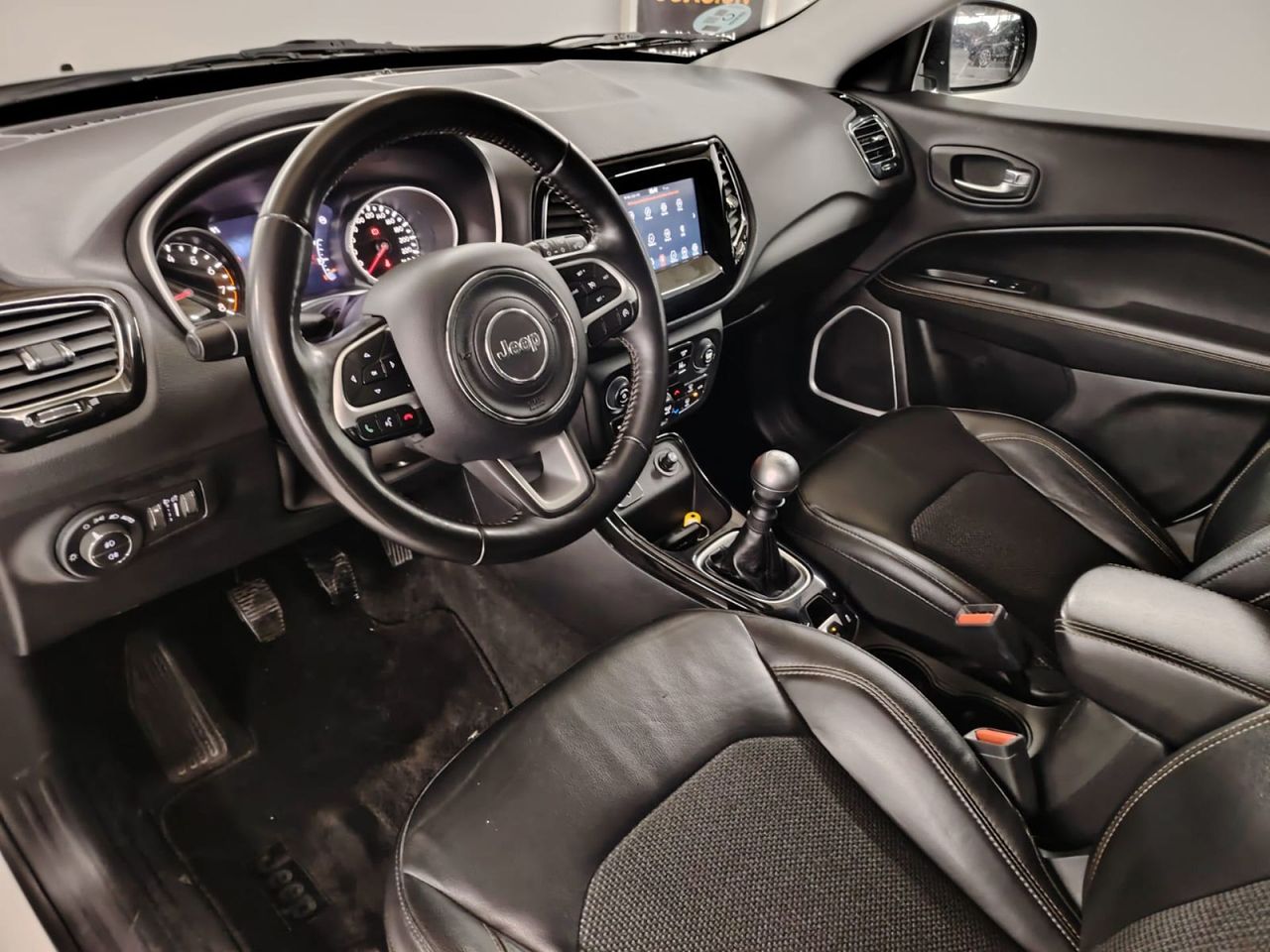 Jeep Compass 1.4 Mair 103kW Limited 4x2 - Foto 25