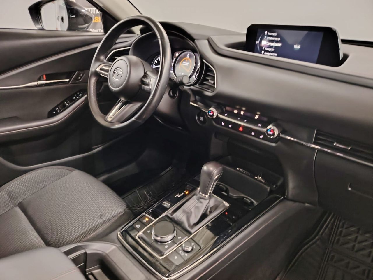 Mazda CX-30 e-SKYACTIV-G 2.0 110 kW 2WD AT Homura - Foto 13