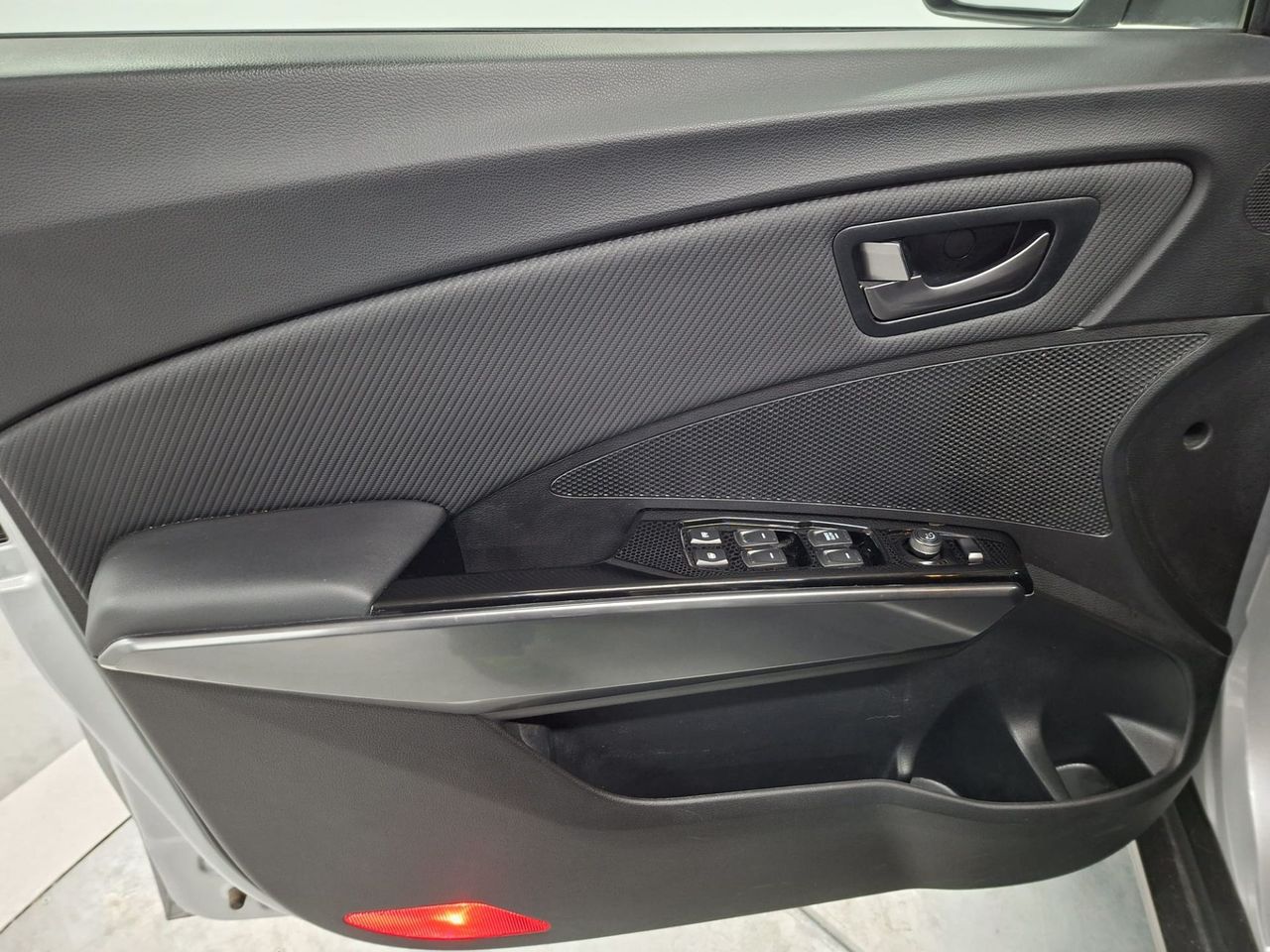 SsangYong Tivoli G12T Urban - Foto 25