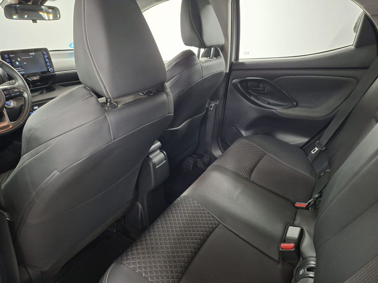 Mazda 2 Hybrid 1.5 85 kW CVT Agile Comfort - Foto 24