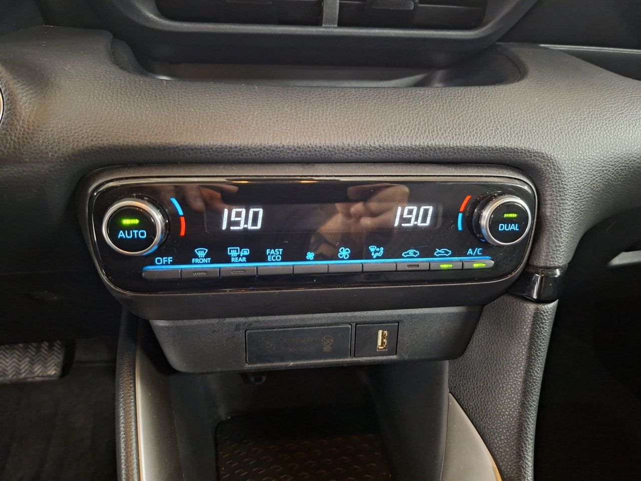 Mazda 2 Hybrid 1.5 85 kW CVT Agile Comfort - Foto 18