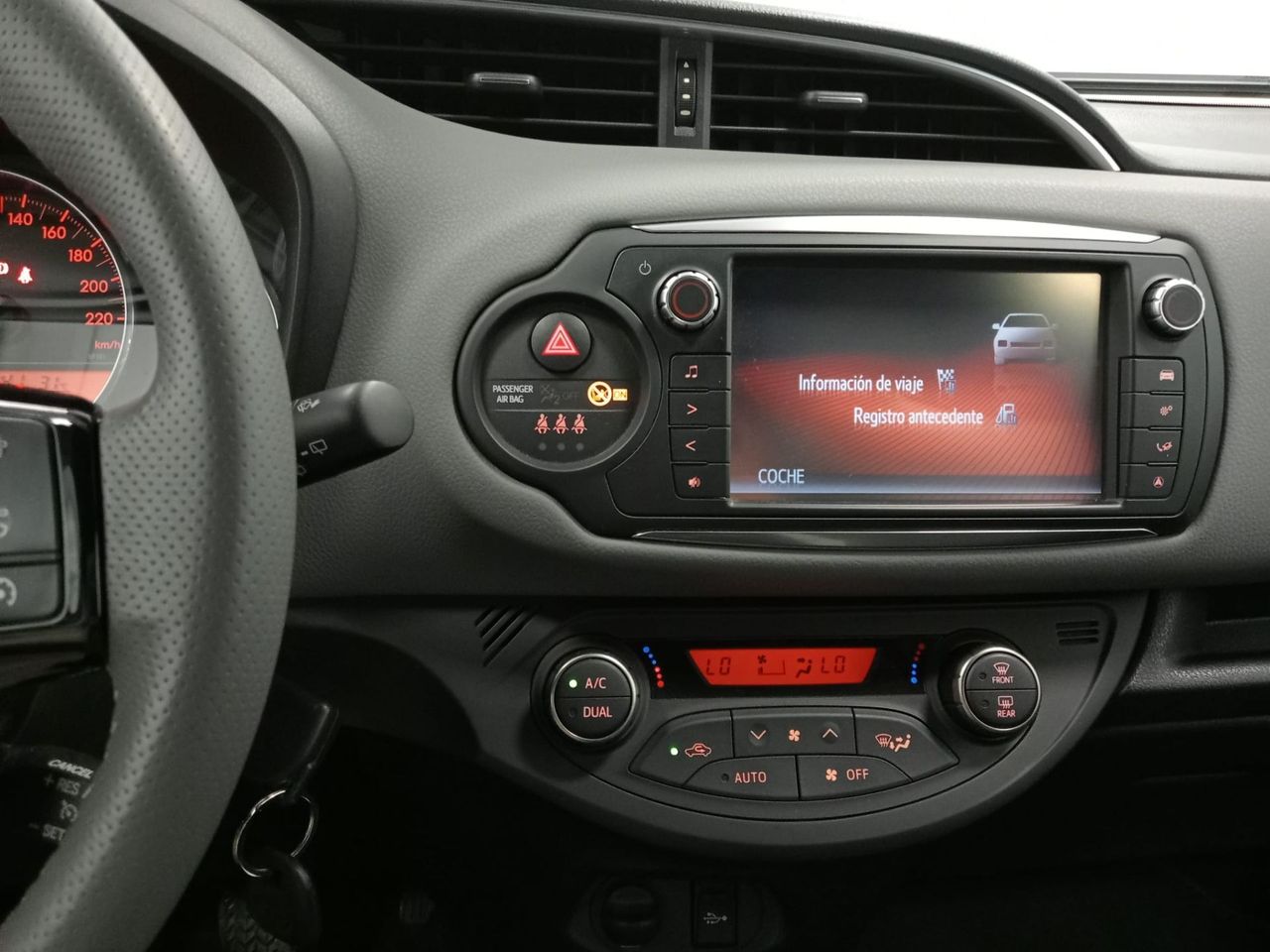 Toyota Yaris 1.3 100 Feel - Foto 19