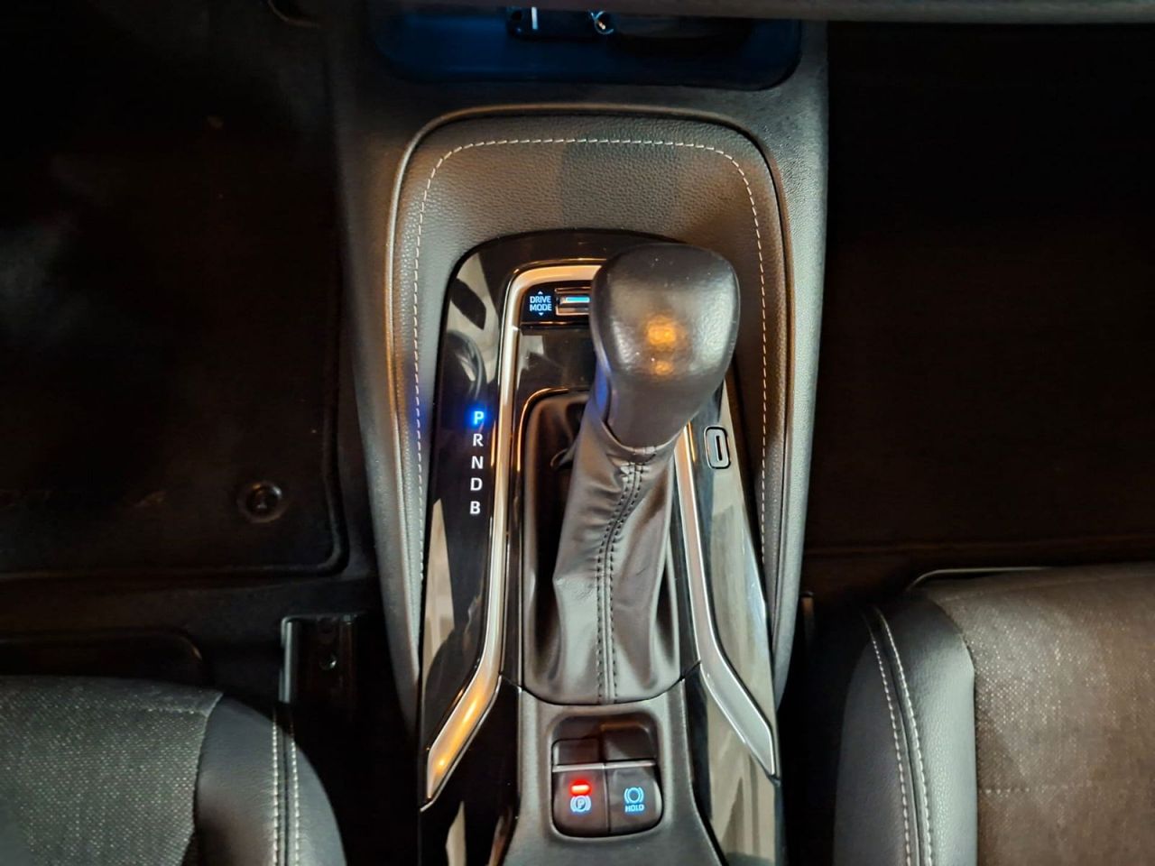 Toyota Corolla 1.8 125H STYLE E-CVT - Foto 31