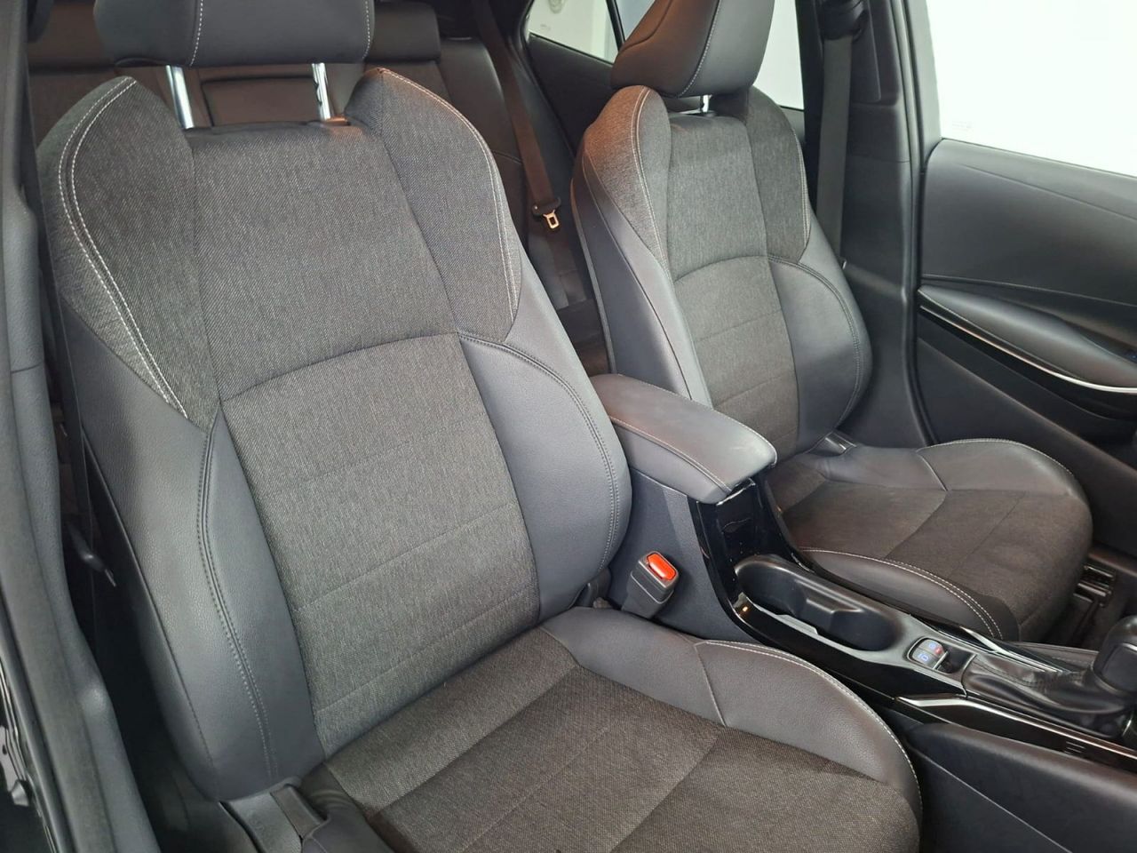 Toyota Corolla 1.8 125H STYLE E-CVT - Foto 21