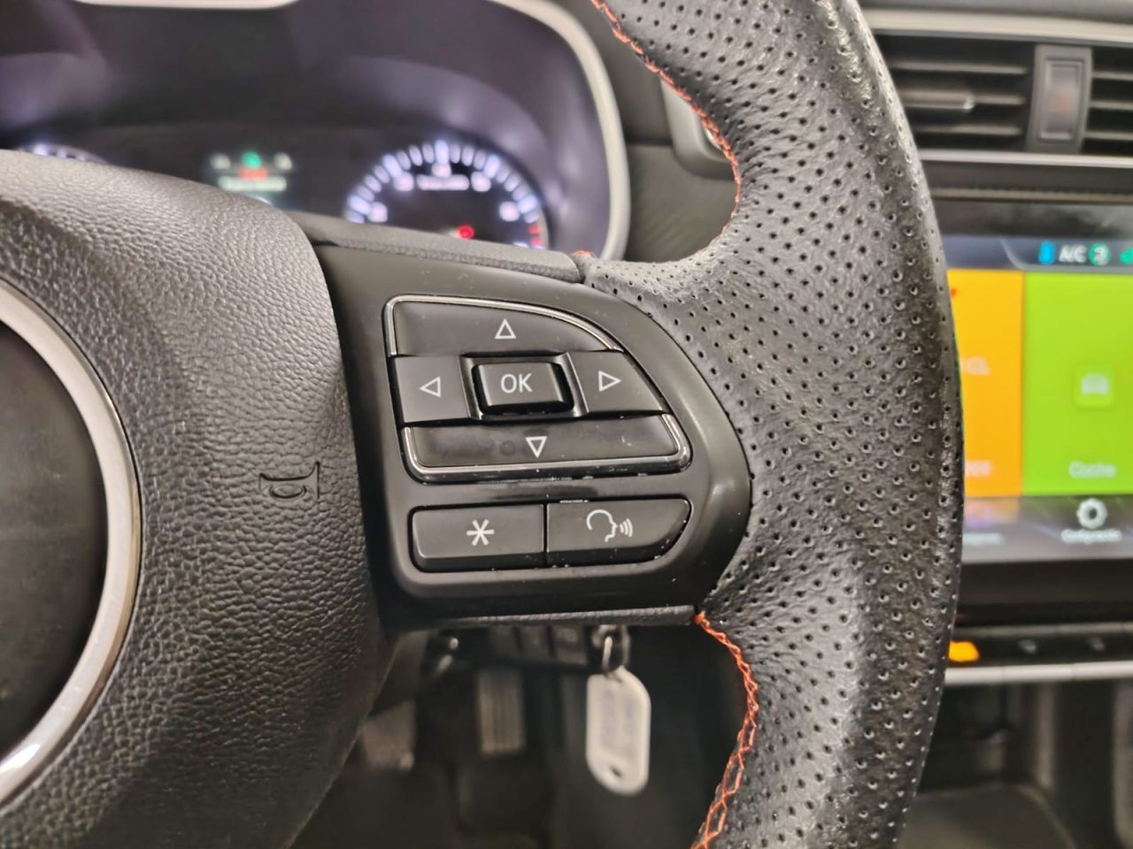 MG ZS 1.5 Comfort - Foto 16