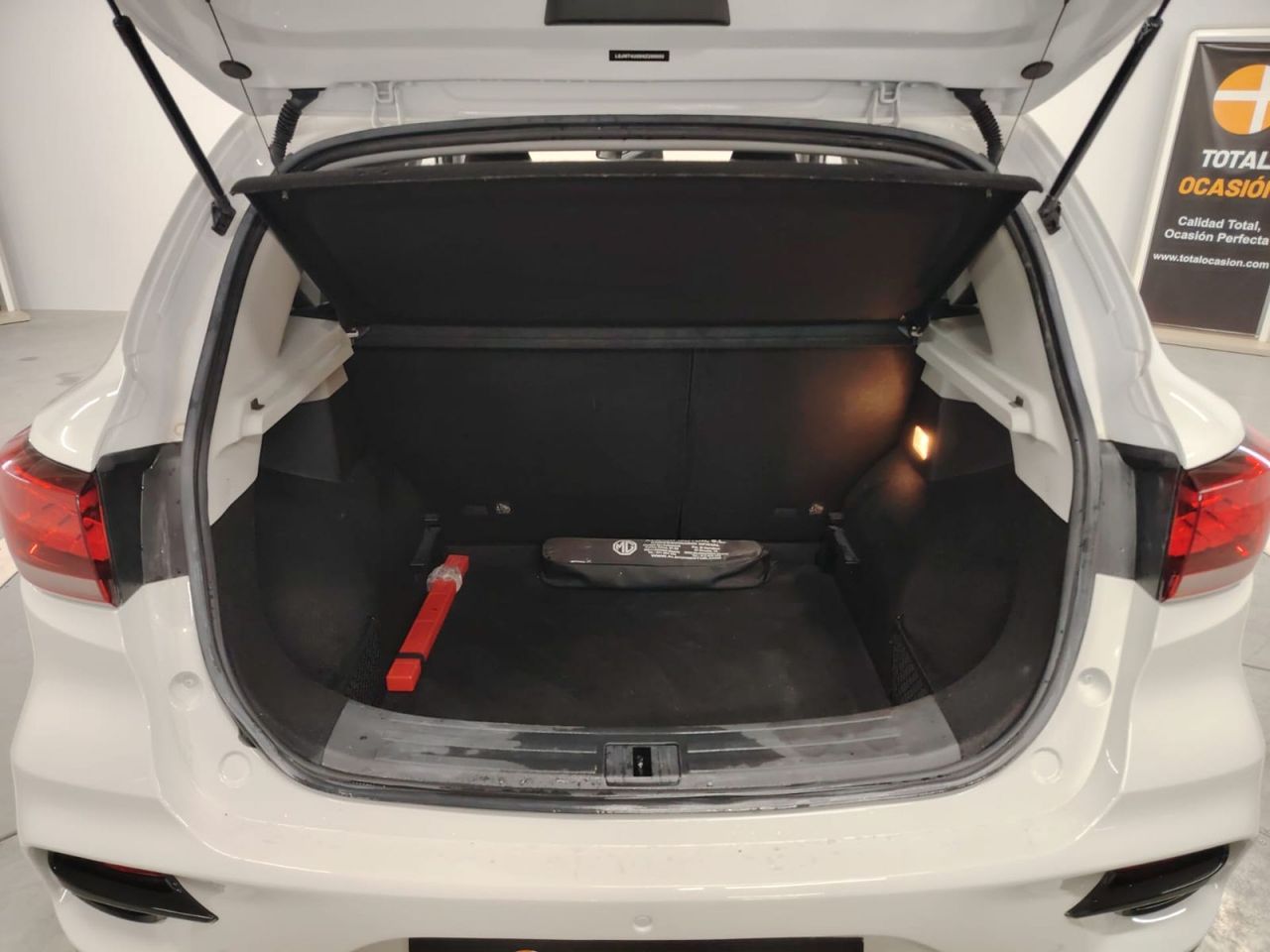 MG ZS 1.5 Comfort - Foto 10