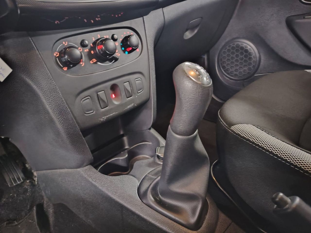 Dacia Sandero Stepway Essential 1.0 55kW (75CV) - Foto 18