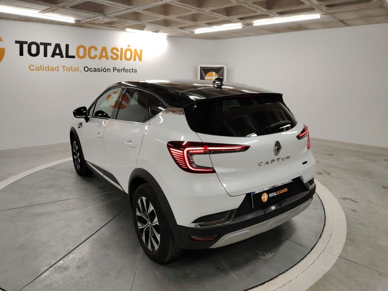 Renault Captur techno E-Tech full hybr.105 kW(145CV) - Foto 4
