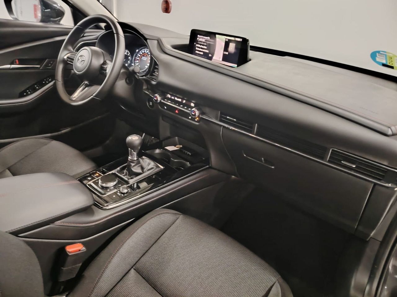Mazda CX-30 CX-30 2025 2.5L e-SKYACTIV G MHEV 103kW (140CV) 6MT FWD Homura - Foto 25
