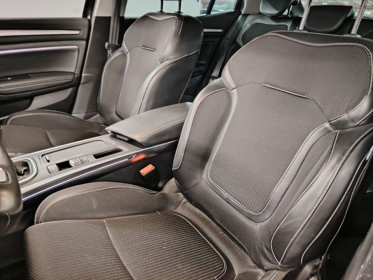 Renault Megane Zen Fast Track TCe 103 kW (140CV) GPF - Foto 21