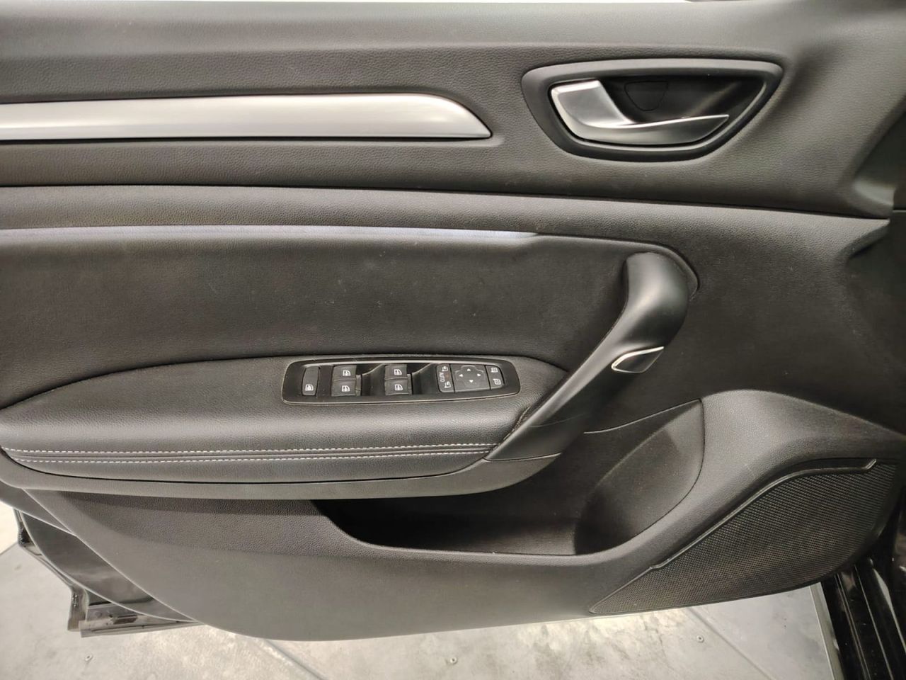 Renault Megane Zen Fast Track TCe 103 kW (140CV) GPF - Foto 13