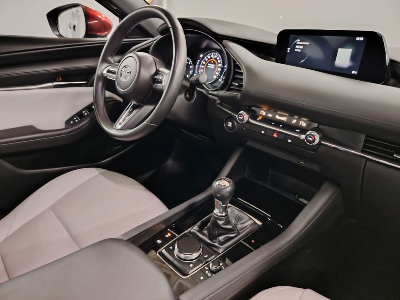 Mazda 3 2.0 SKYACTIV-G 88KW EVOLUTION - Foto 24