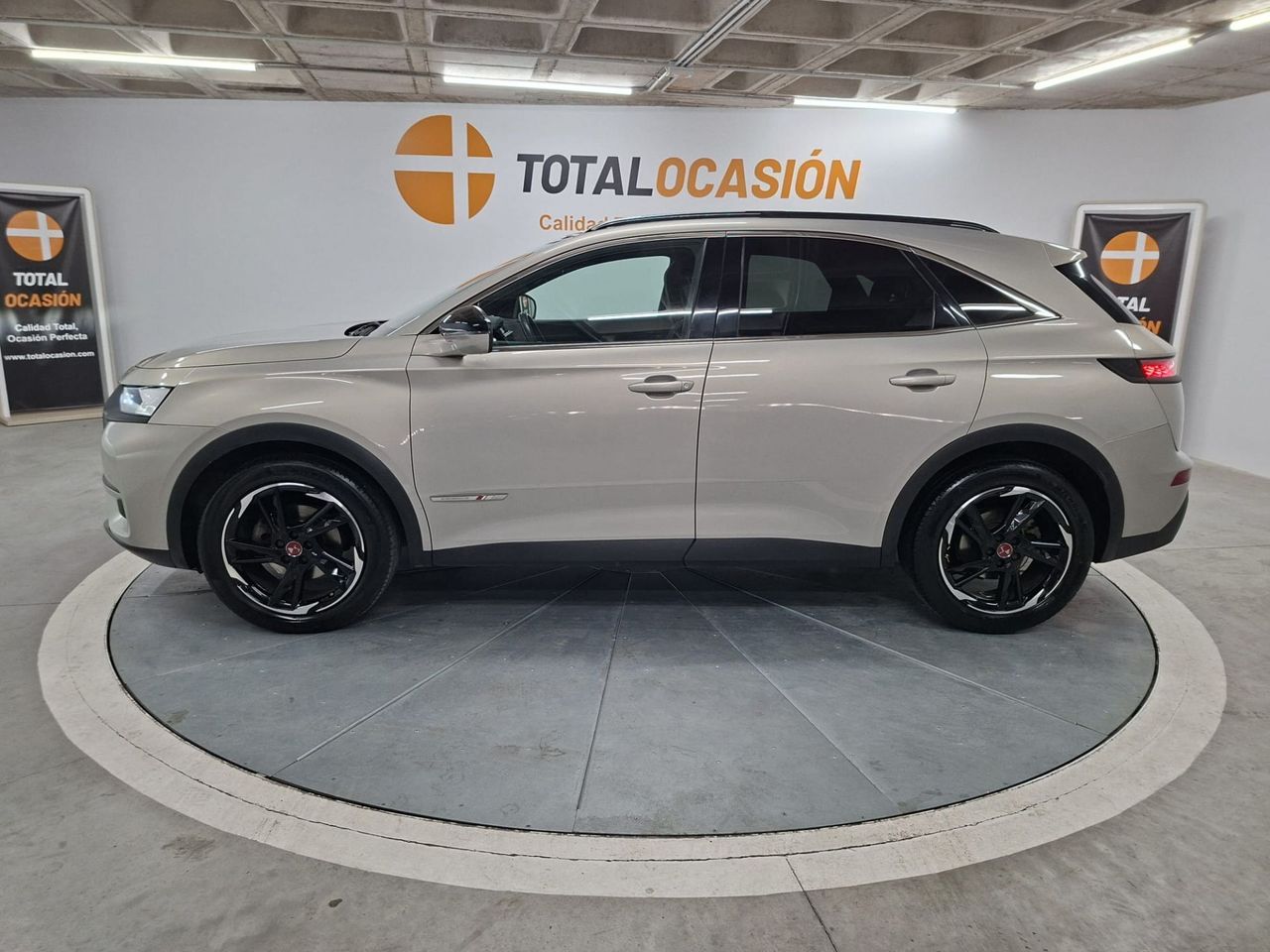 DS DS 7 PureTech 132kW (180CV) Auto. PERF.LINE - Foto 7