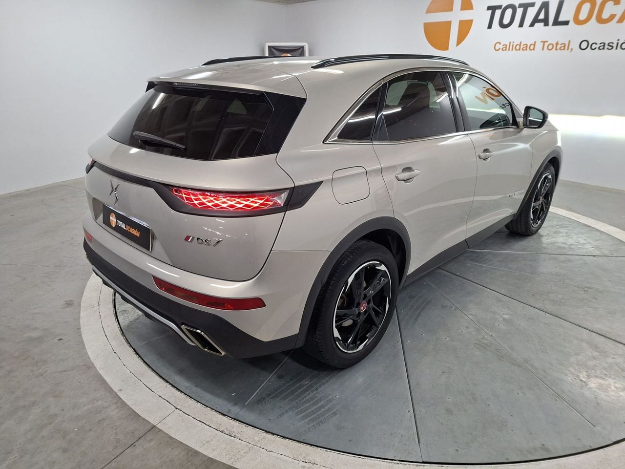 DS DS 7 PureTech 132kW (180CV) Auto. PERF.LINE - Foto 4