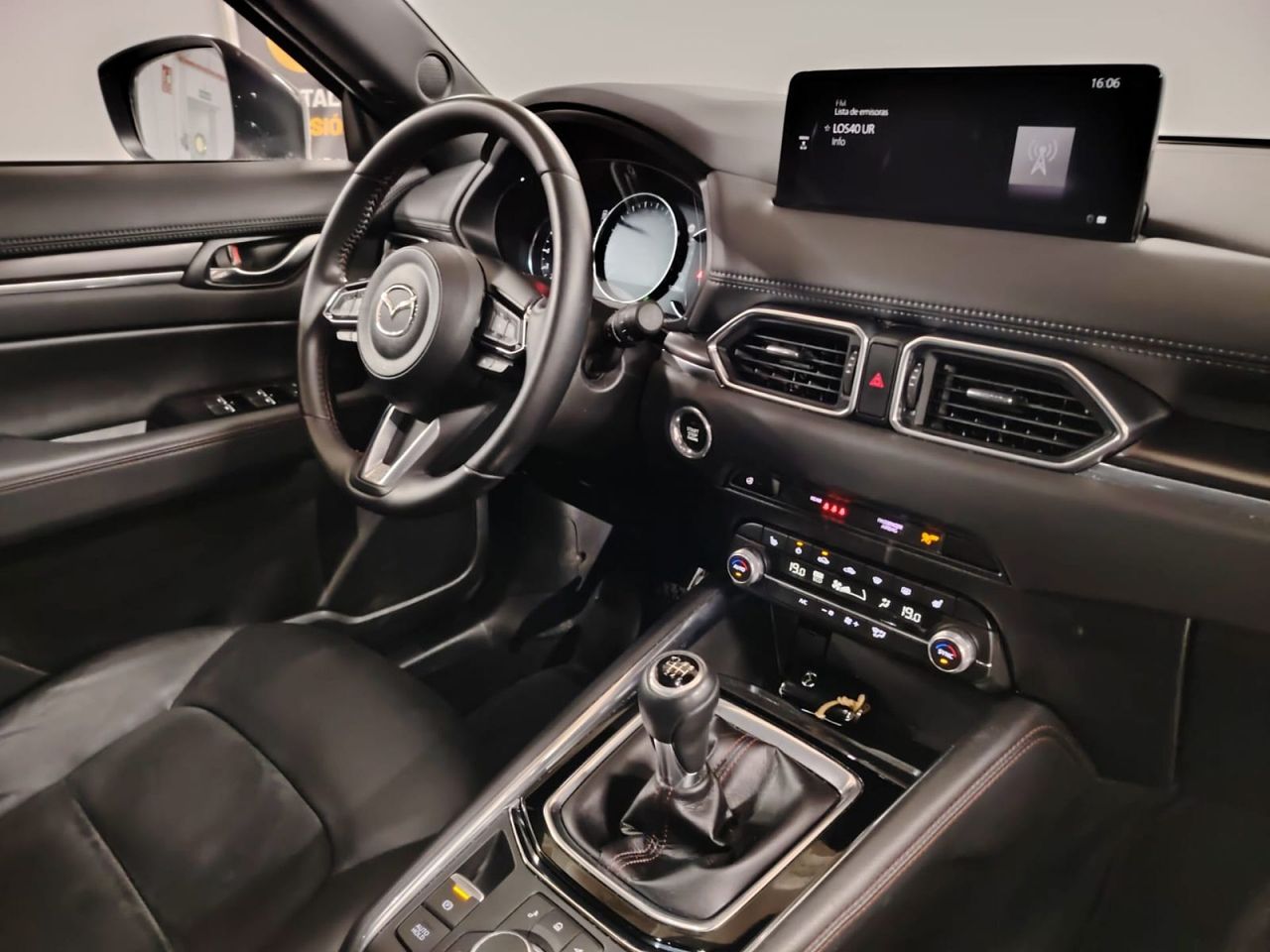 Mazda CX-5 2.0 GE 121kW Homura (sin Pack Bose) - Foto 26