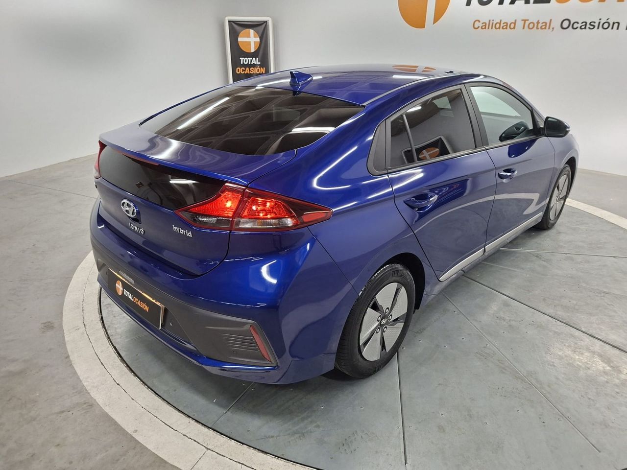 Hyundai IONIQ 1.6 GDI HEV Klass DCT - Foto 5