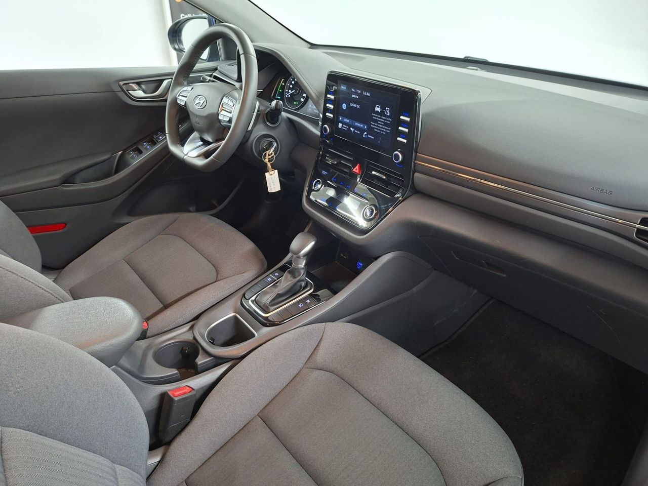 Hyundai IONIQ 1.6 GDI HEV Klass DCT - Foto 23