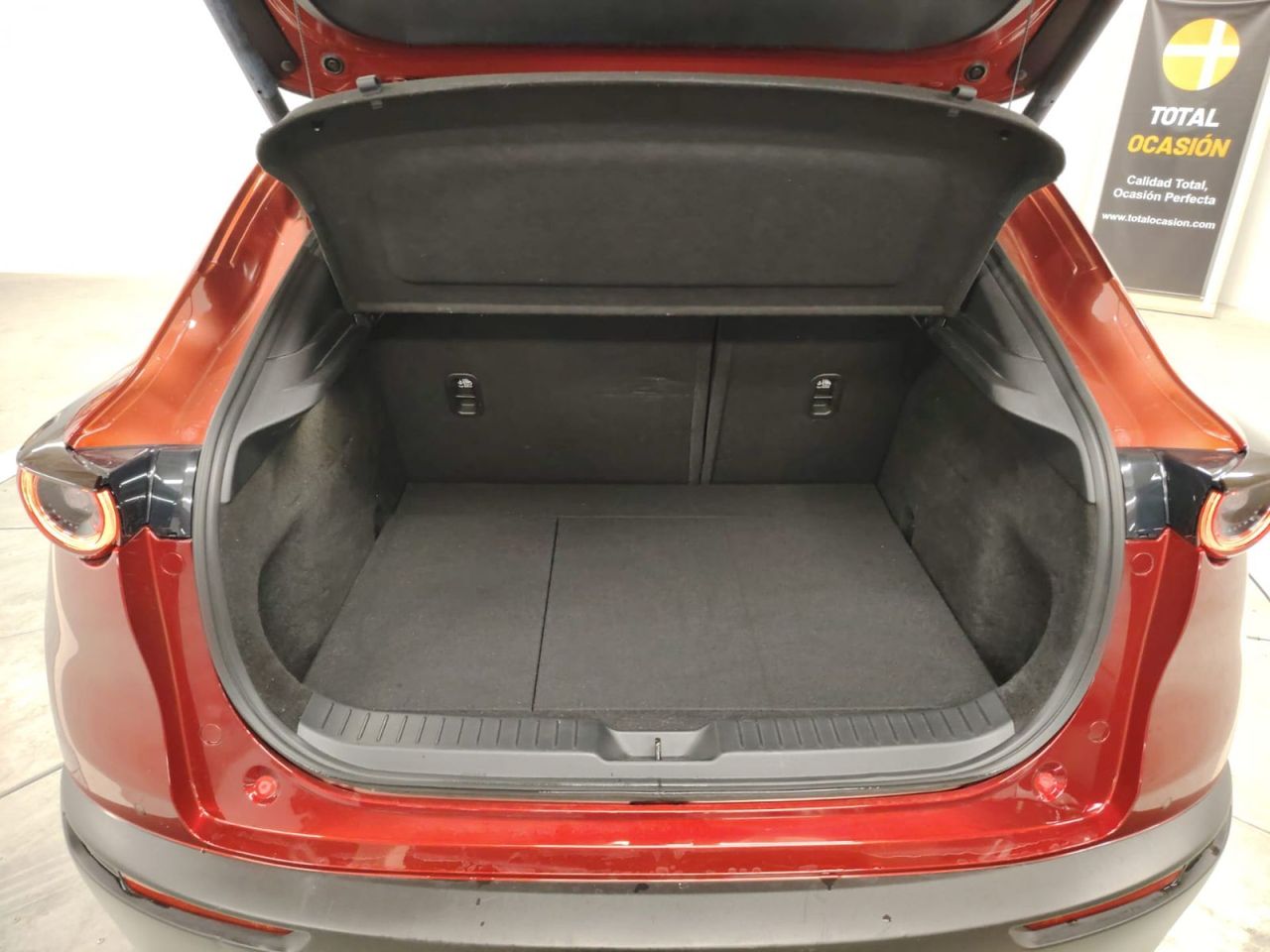 Mazda CX-30 e-SKYACTIV-G 2.0 110 kW 2WD Homura - Foto 11