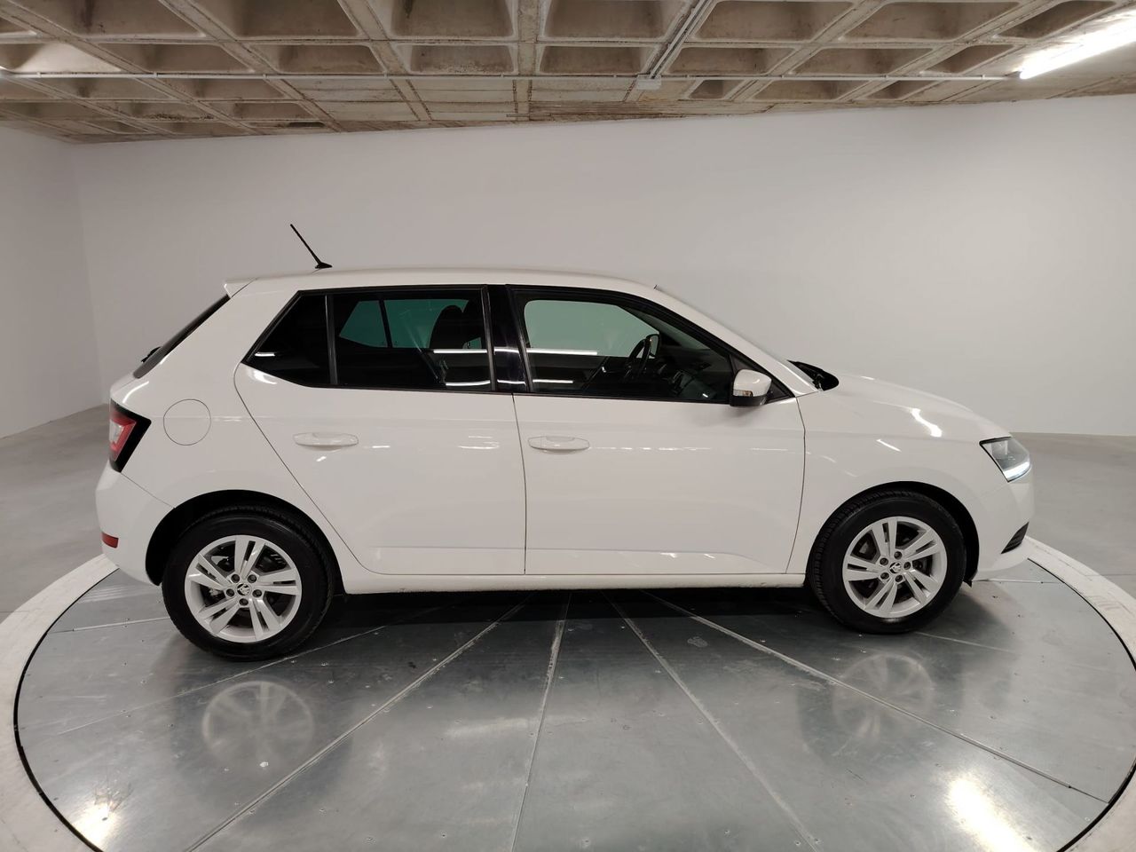 Skoda Fabia 1.0 TSI 70KW (95cv) Ambition Plus - Foto 5